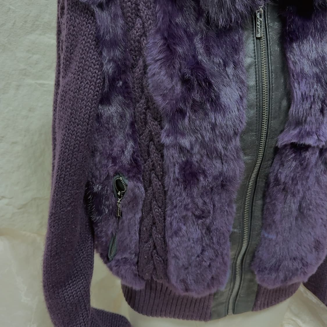 빈티지 다크 퍼플 폭스퍼 카라 토끼털 꽈배기 니트자켓 가디건 상품이미지3