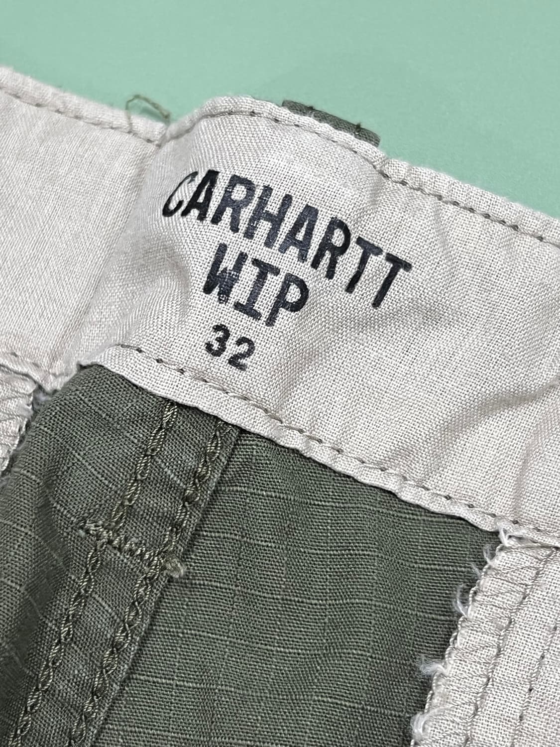 (32) 칼하트 WIP 카고 숏츠 반바지 올리브 상품이미지4