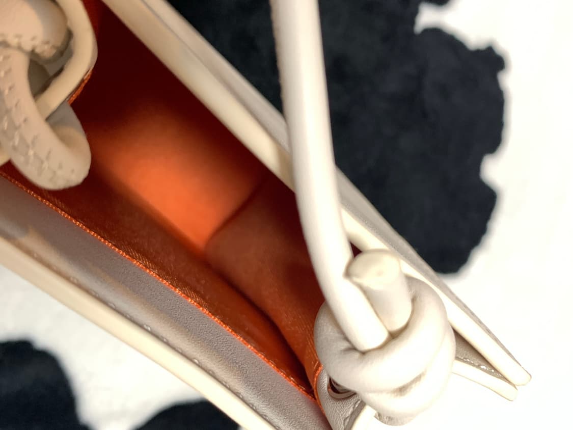 메종키츠네 라네즈 크로스백 상품이미지5