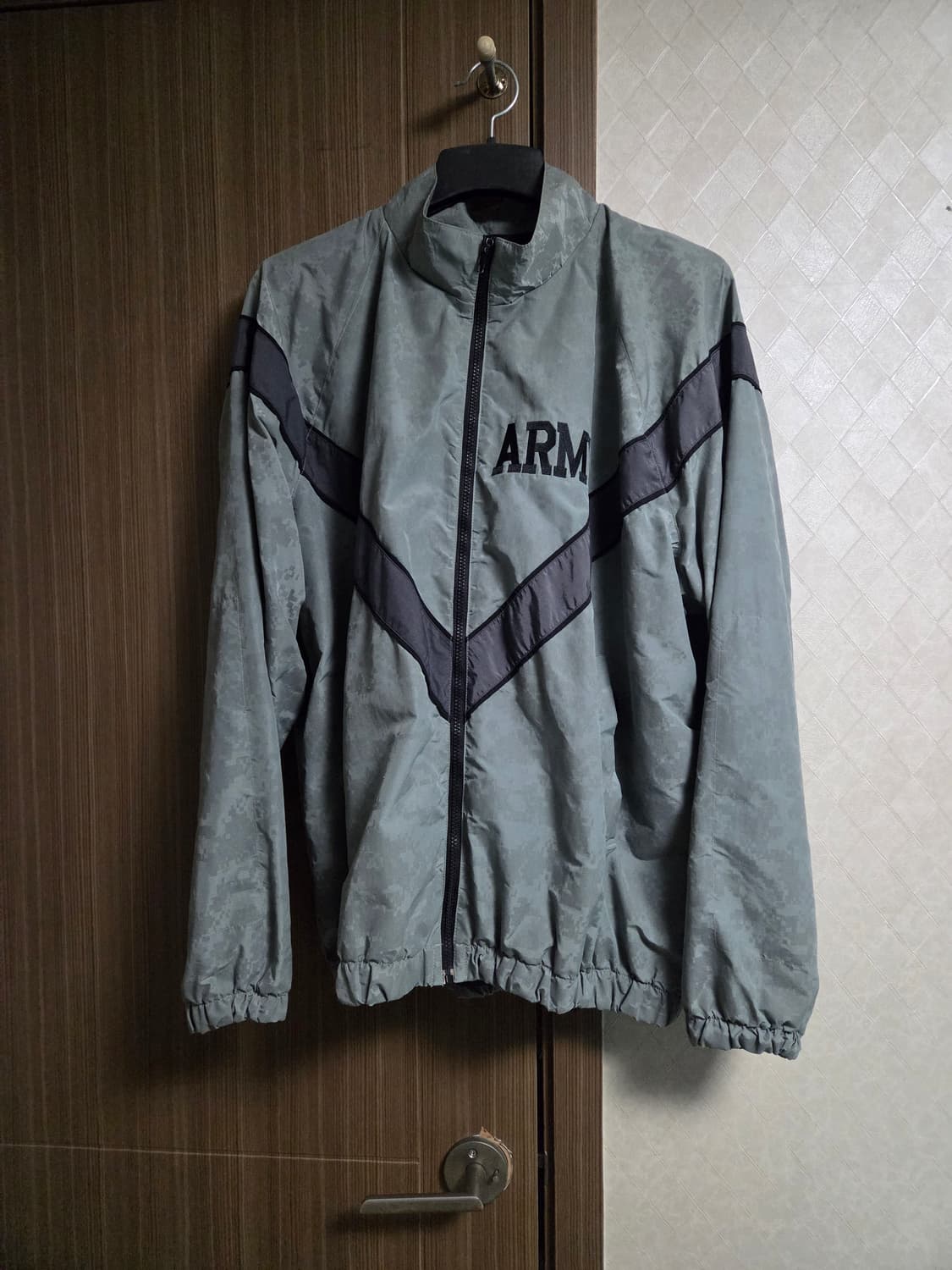 Us army ipfu 바람막이 상품이미지1