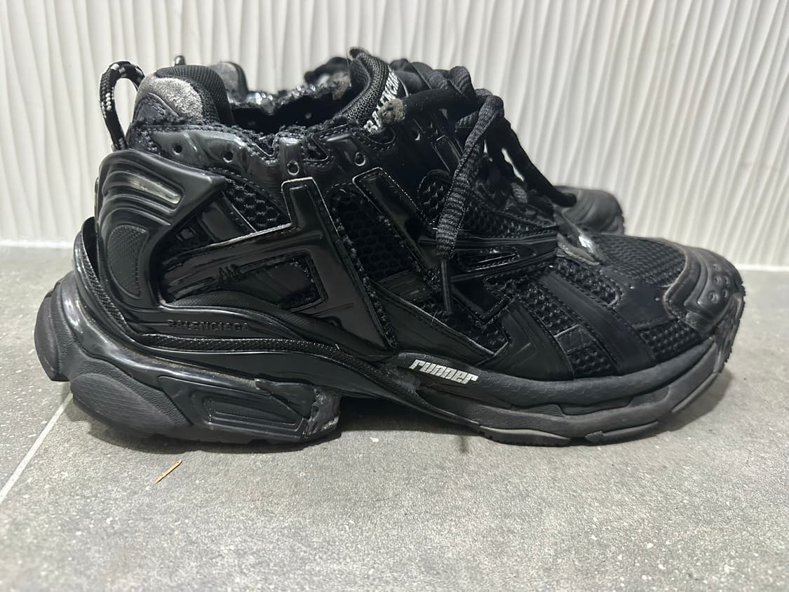 발렌시아가 뉴러너 상품이미지2