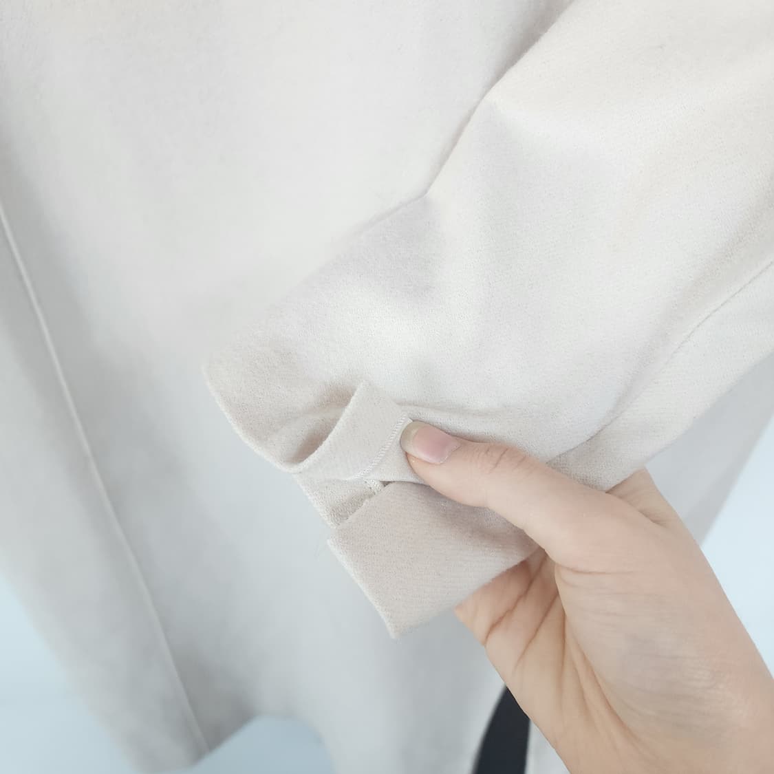 미샤 하객룩 원피스 아이보리 블랙 배색 상품이미지4