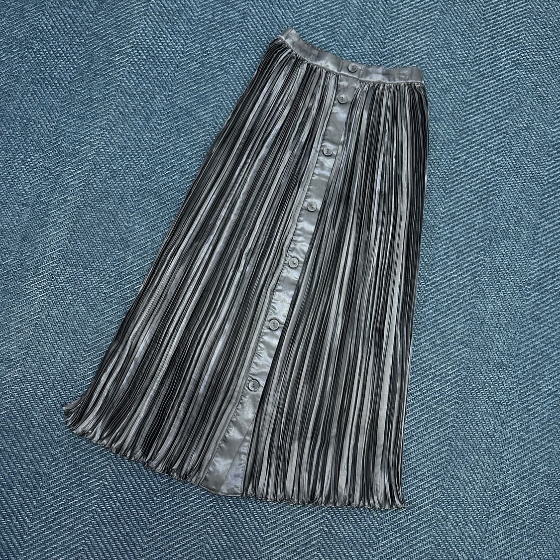 [여성Os] 레이빔즈 플리츠 롱 스커트 상품이미지1