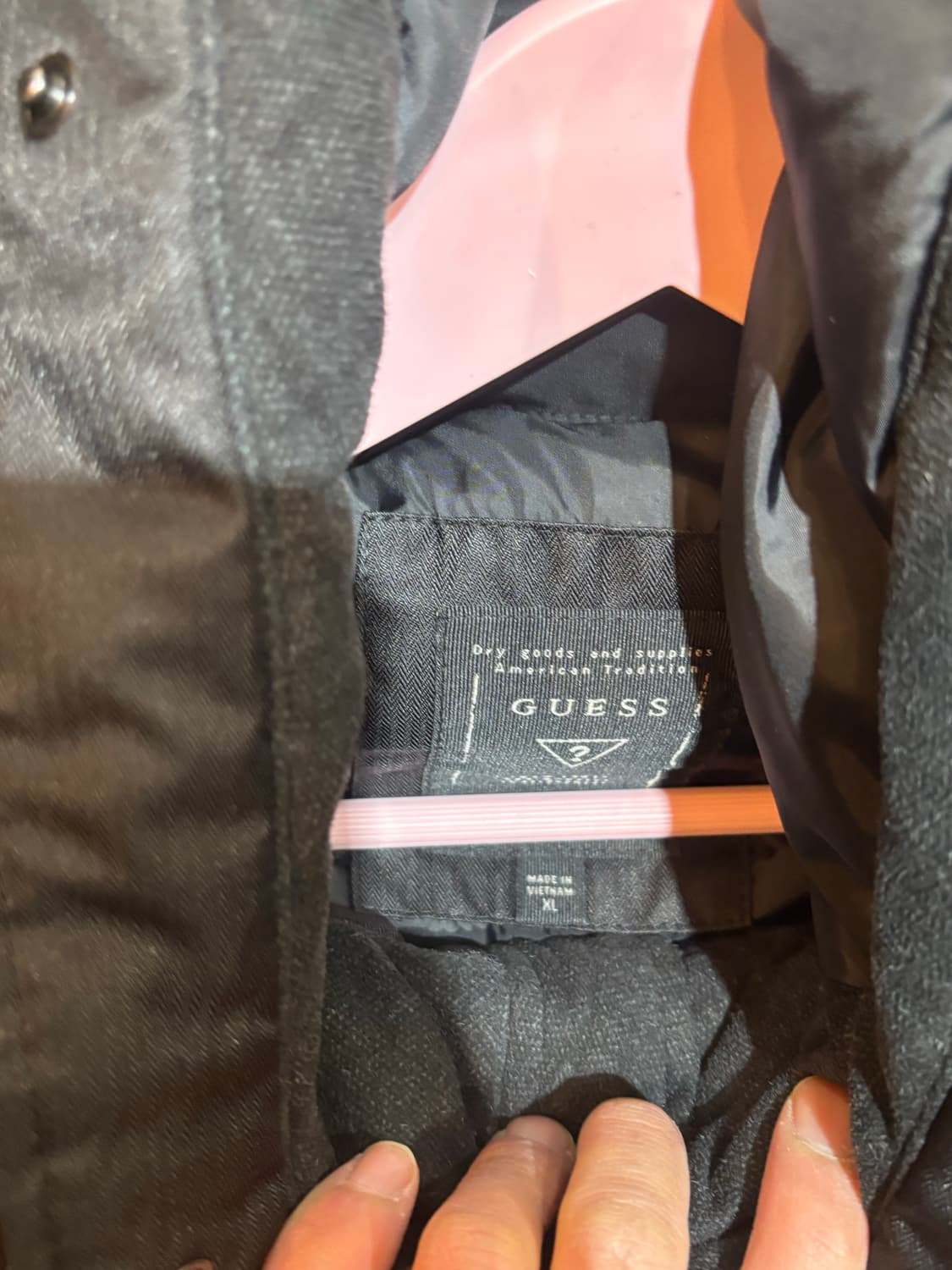 게스 블랙 남성 오리턱 패딩 XL 상품이미지5