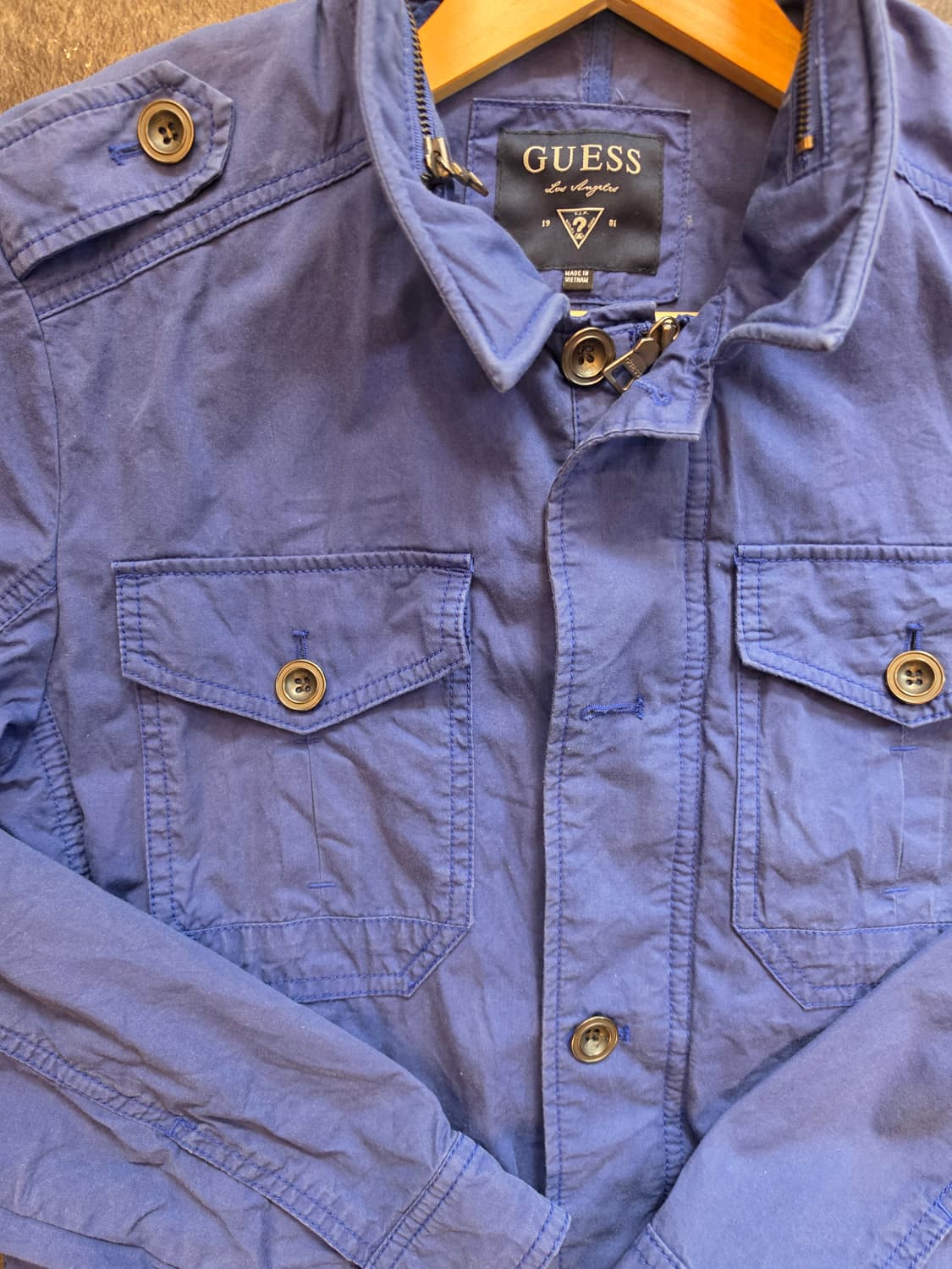 게스(GUESS) 블루 컬러 야상자켓 - L 상품이미지4