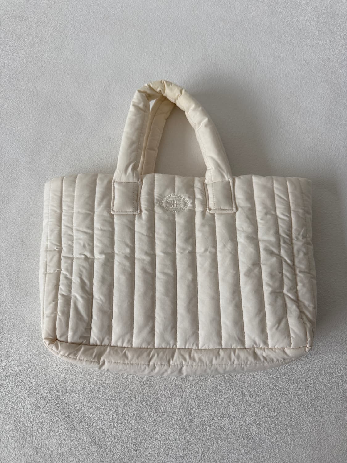 씨엔느(sienne) 패딩 토트백  상품이미지2