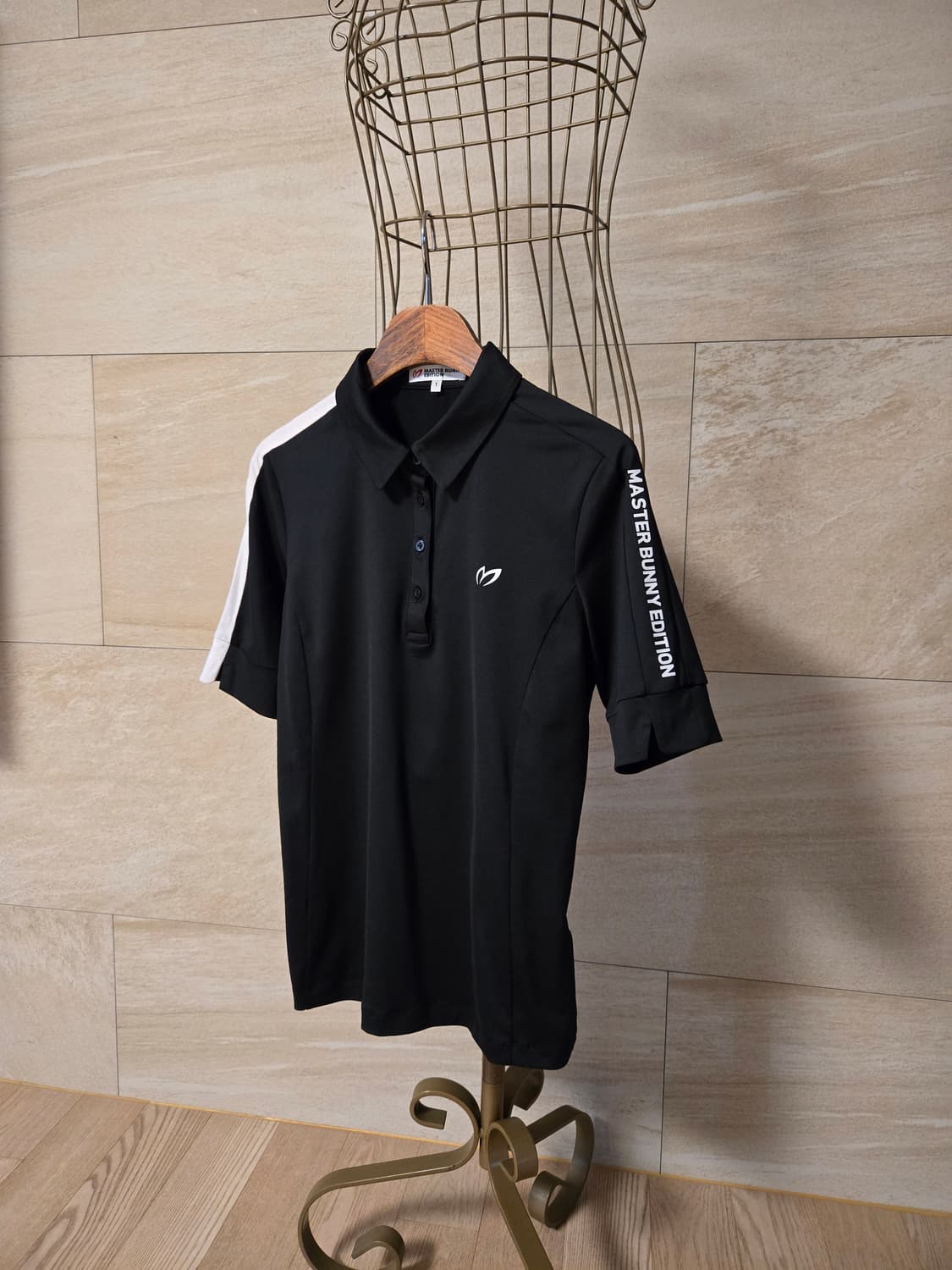 [1/90] 마스터바니 여성 골프 반팔티 상품이미지2