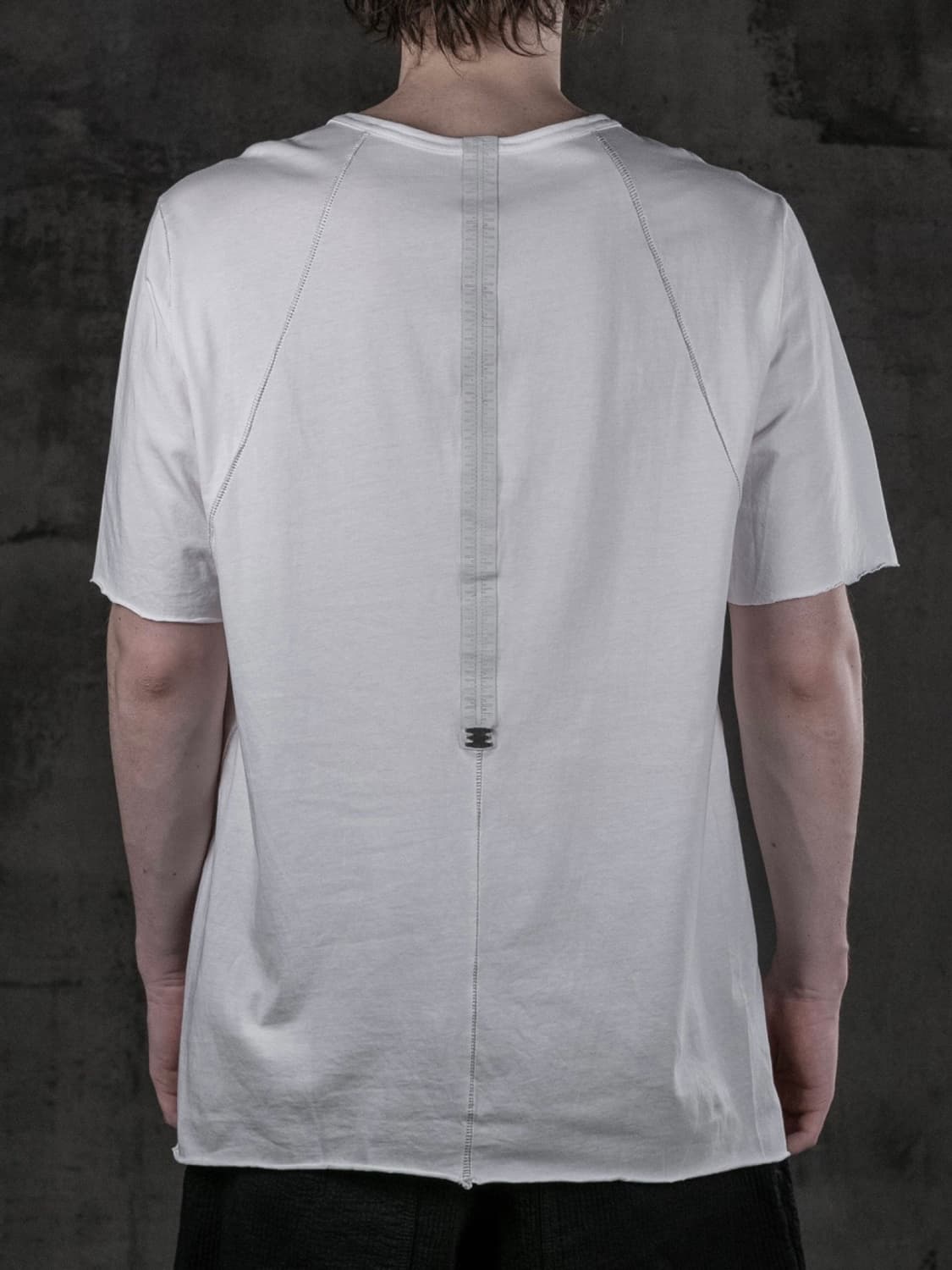 Isaac Sellam Staple Spine T-Shirt 상품이미지1