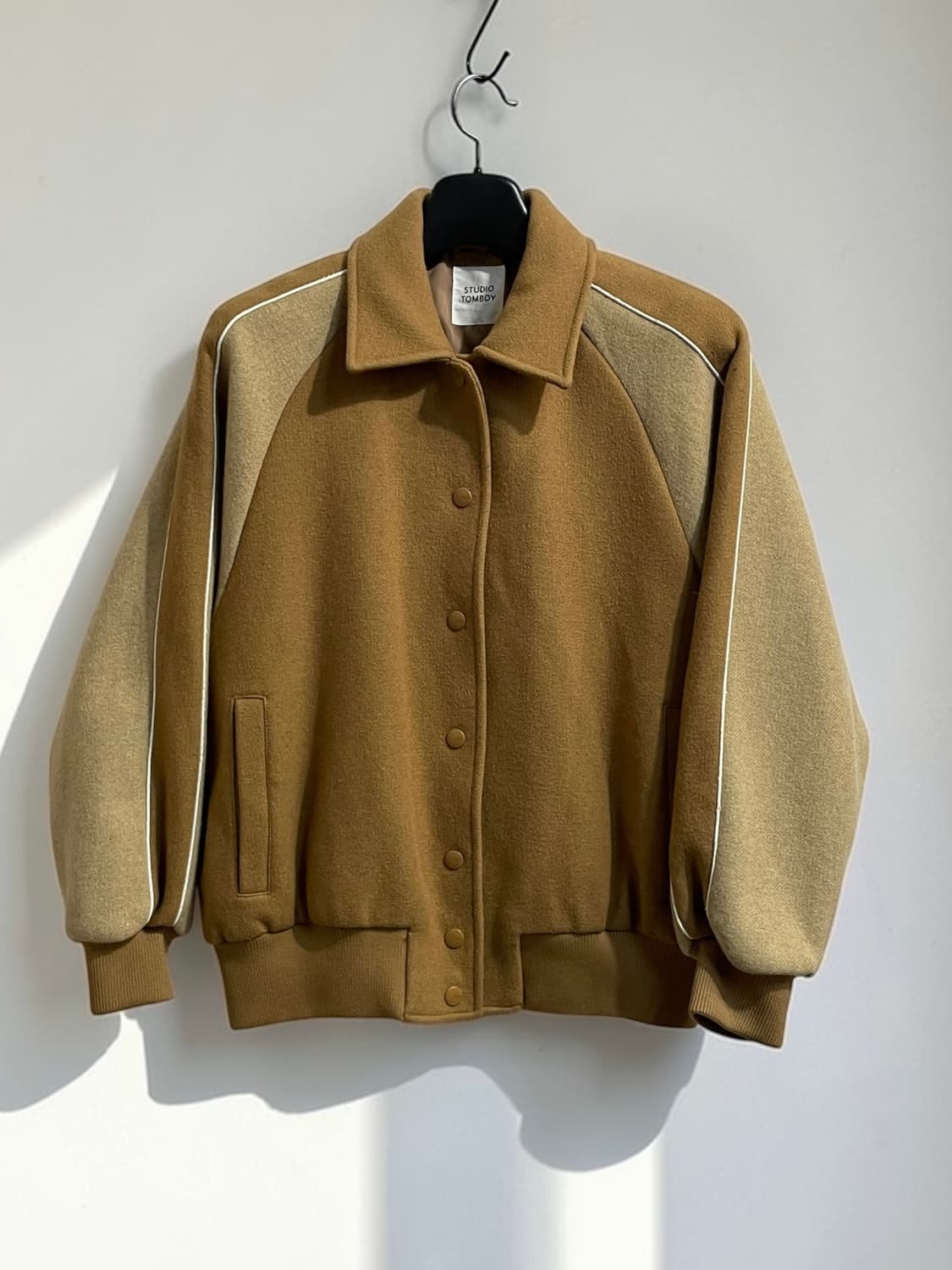 스튜디오 톰보이 배색 울 블루종 자켓 상품이미지1