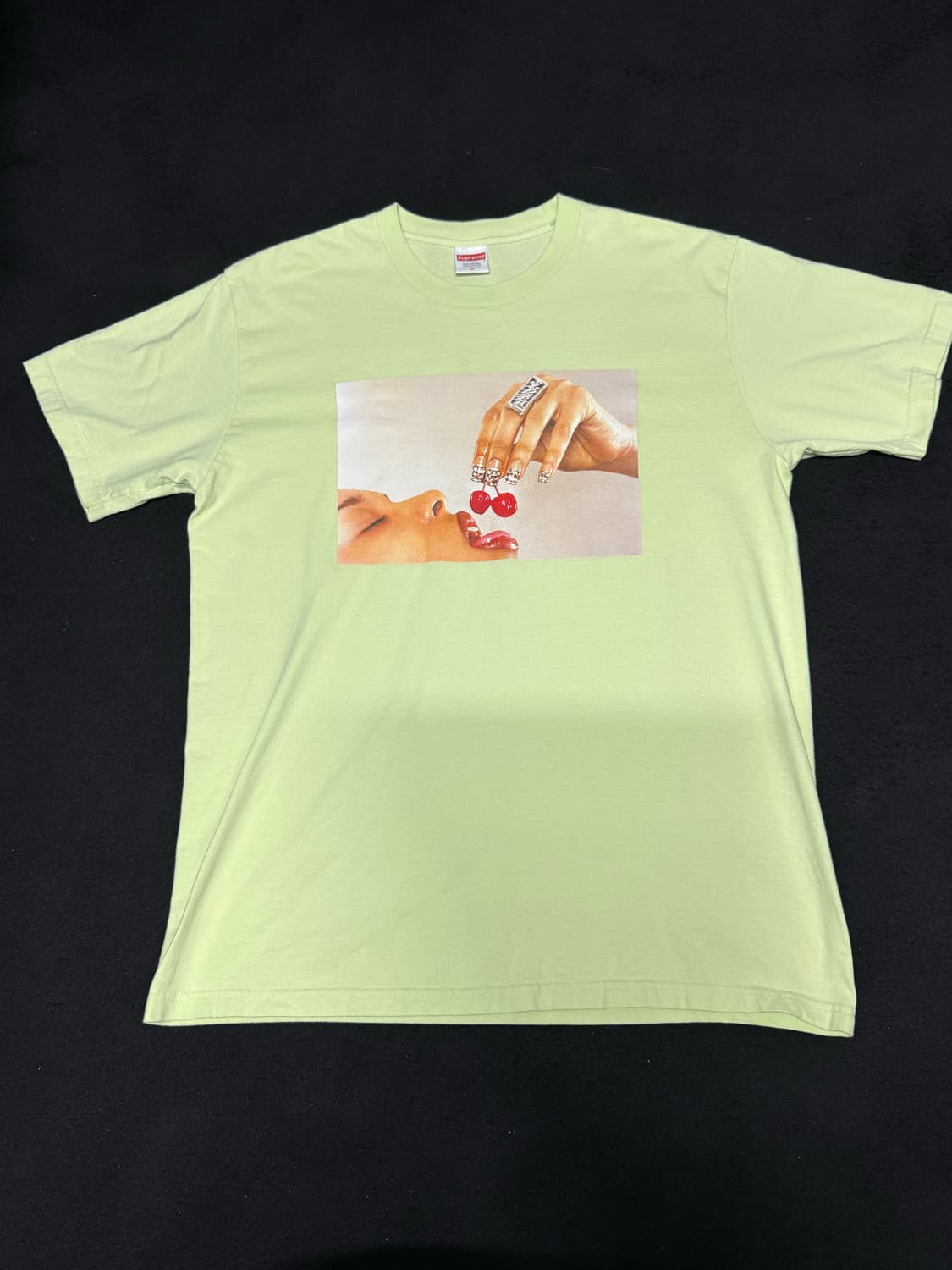 SUPREME 슈프림 cherries t shirts M 상품이미지2