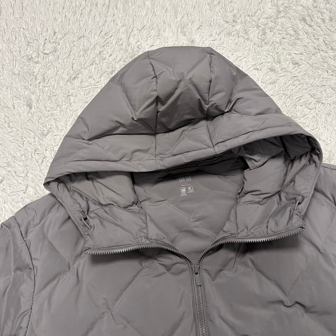 Uniqlo Taupe Grey Pufftech Down padding 상품이미지5