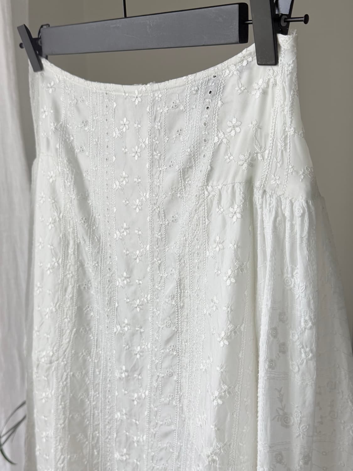 Comme des tricot broderie midi skirt 상품이미지2