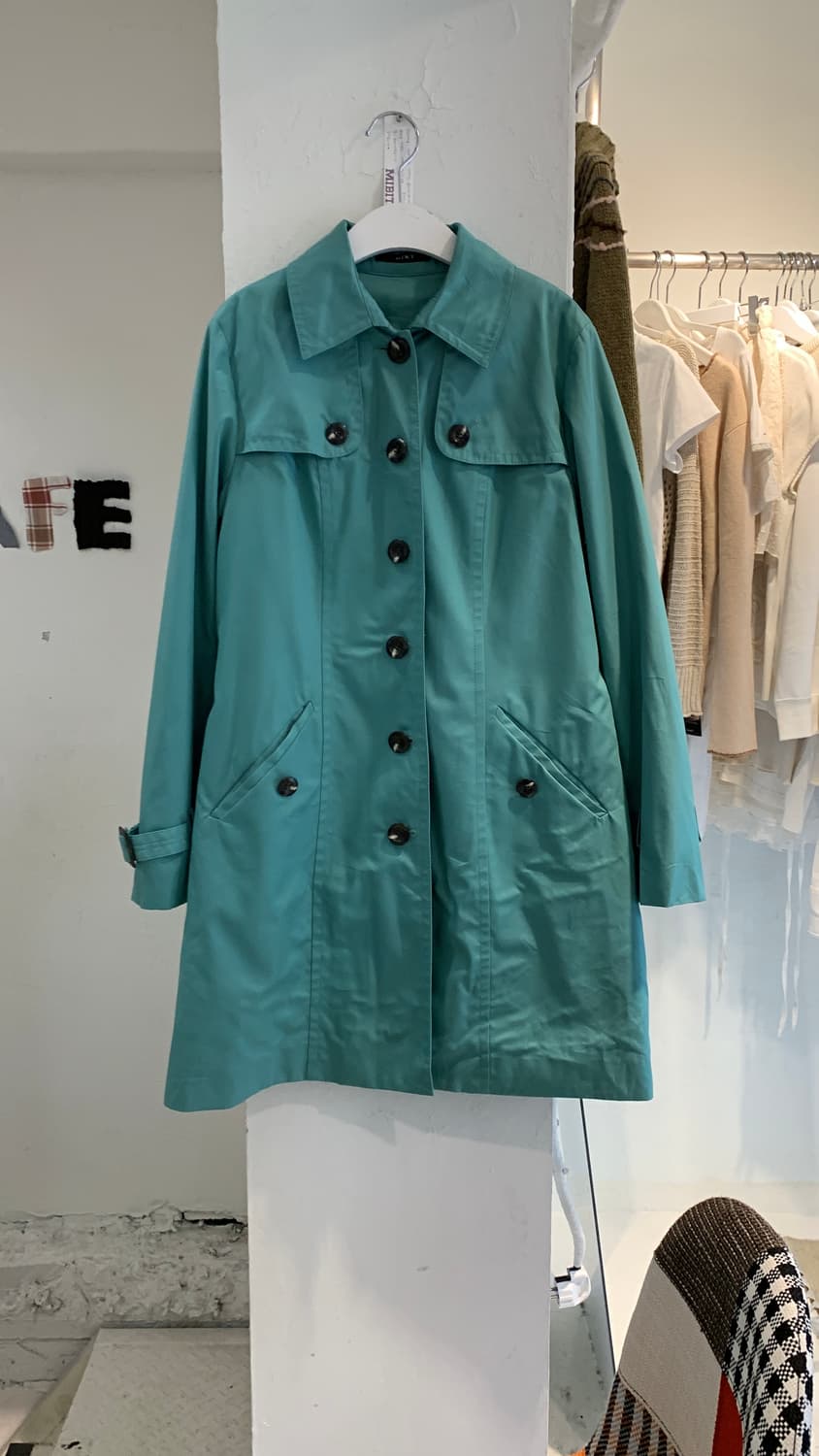 Mint burberry coat 상품이미지2