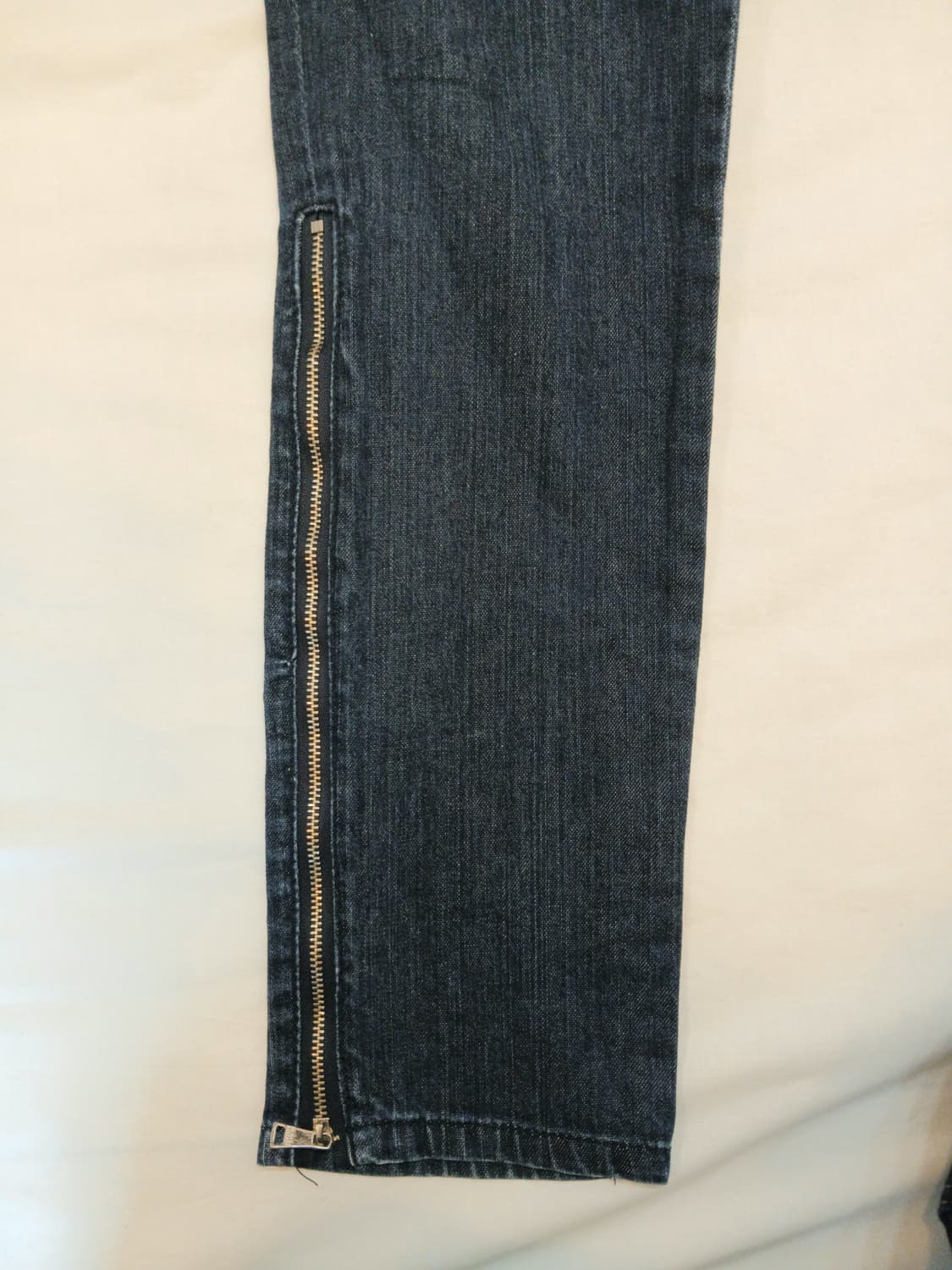 돌체앤가바나(D&G) 로고 플레이트 데님 팬츠  상품이미지7