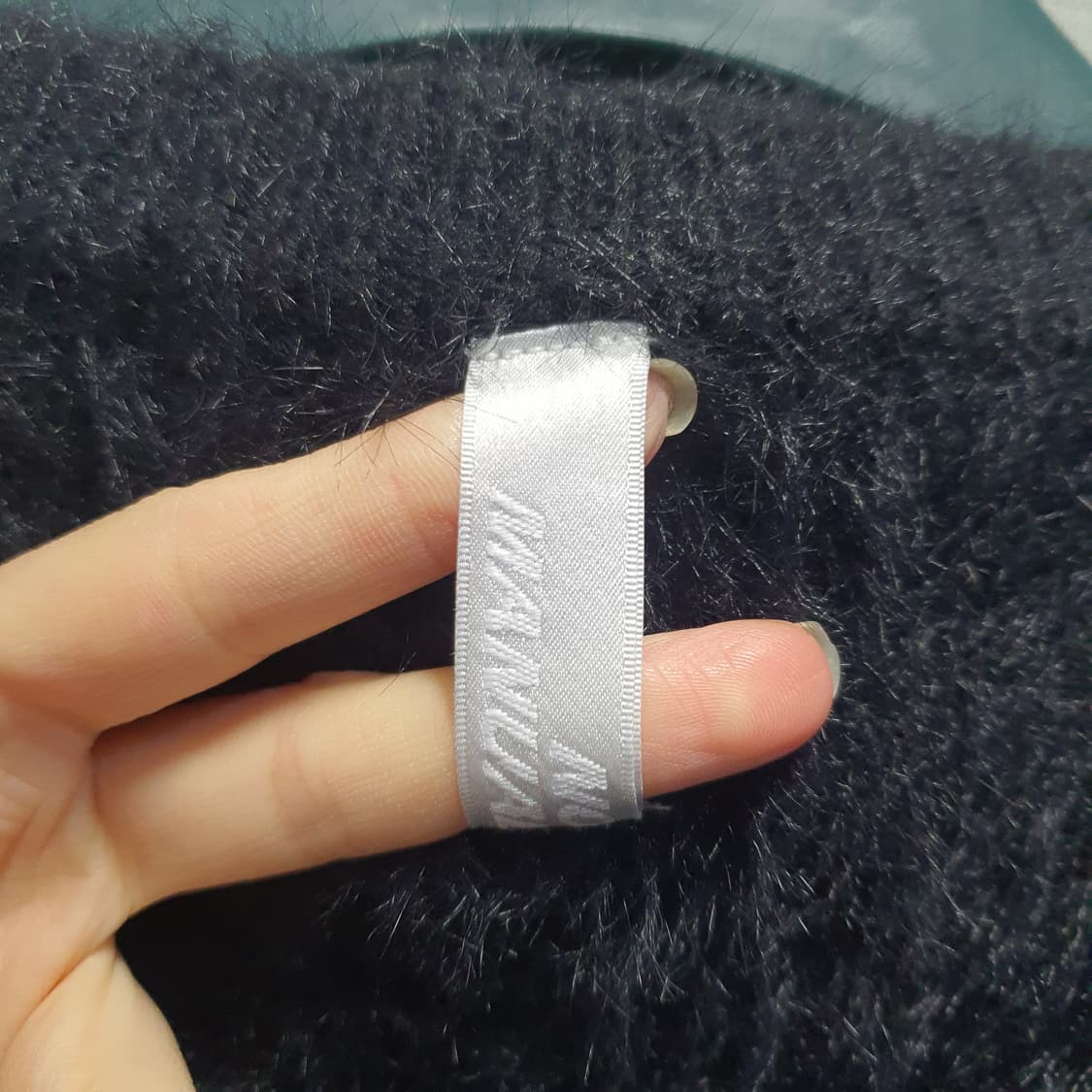 노매뉴얼 블랙 퍼 니트 가디건  상품이미지4