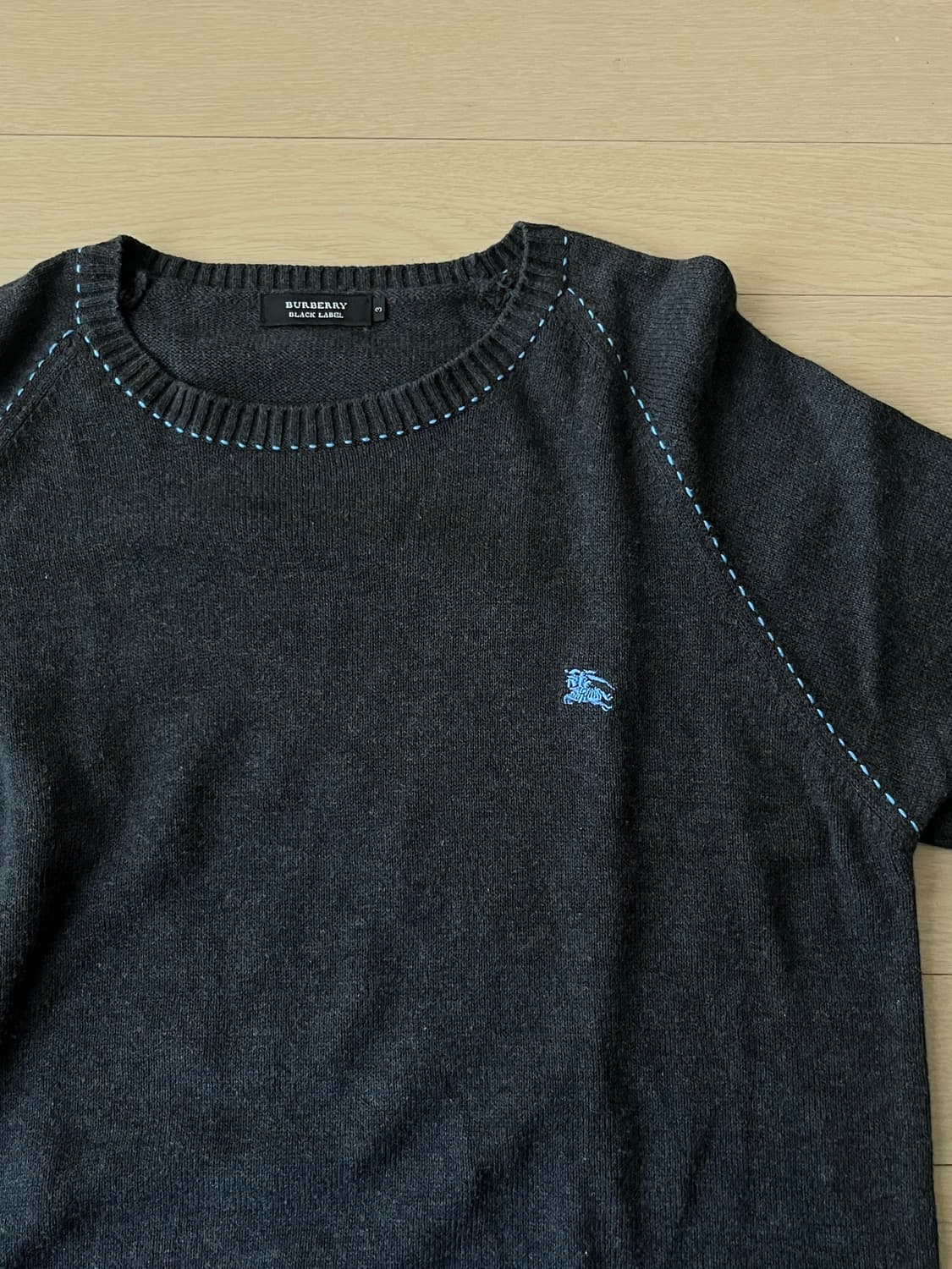 Burberry 버버리 블루 스티치 롱슬리브 상품이미지10