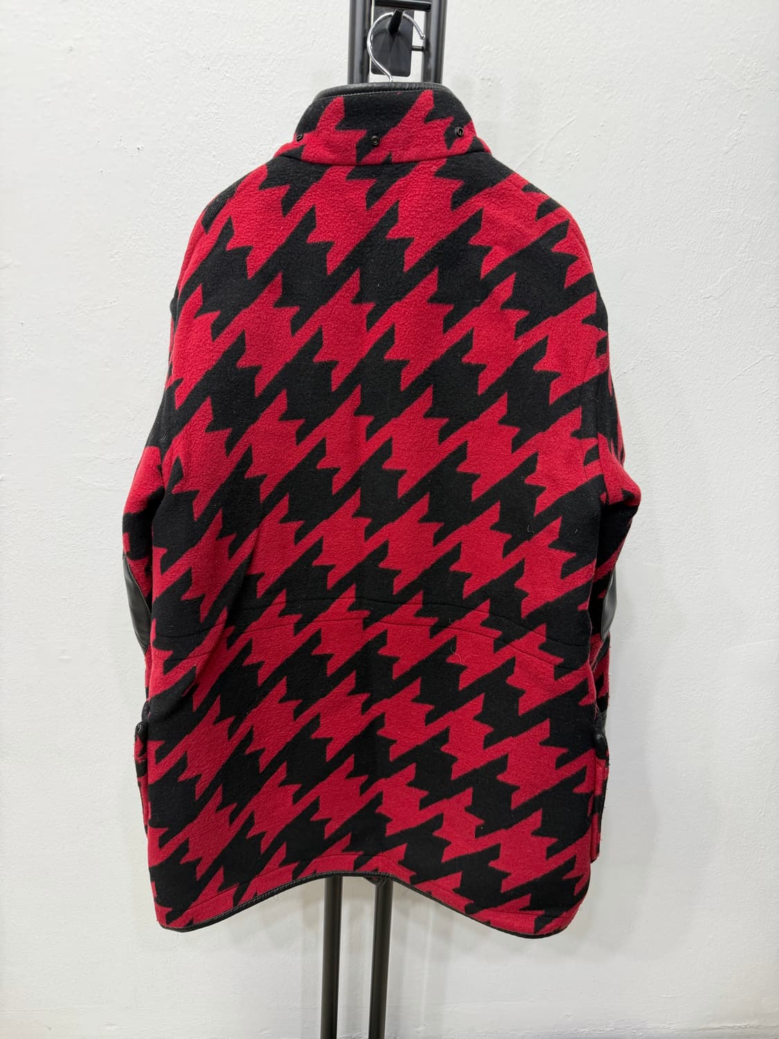 정품) COACH 코치 레드 블랙 하운드투스 체크 코트 M 상품이미지4