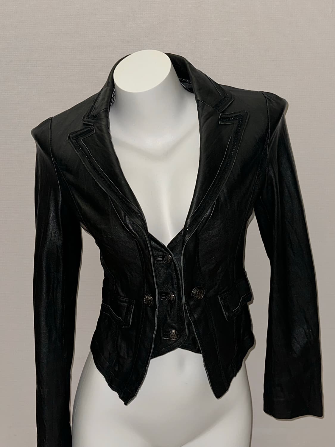 빈티지 양가죽 크롭 버튼 자켓 상품이미지3