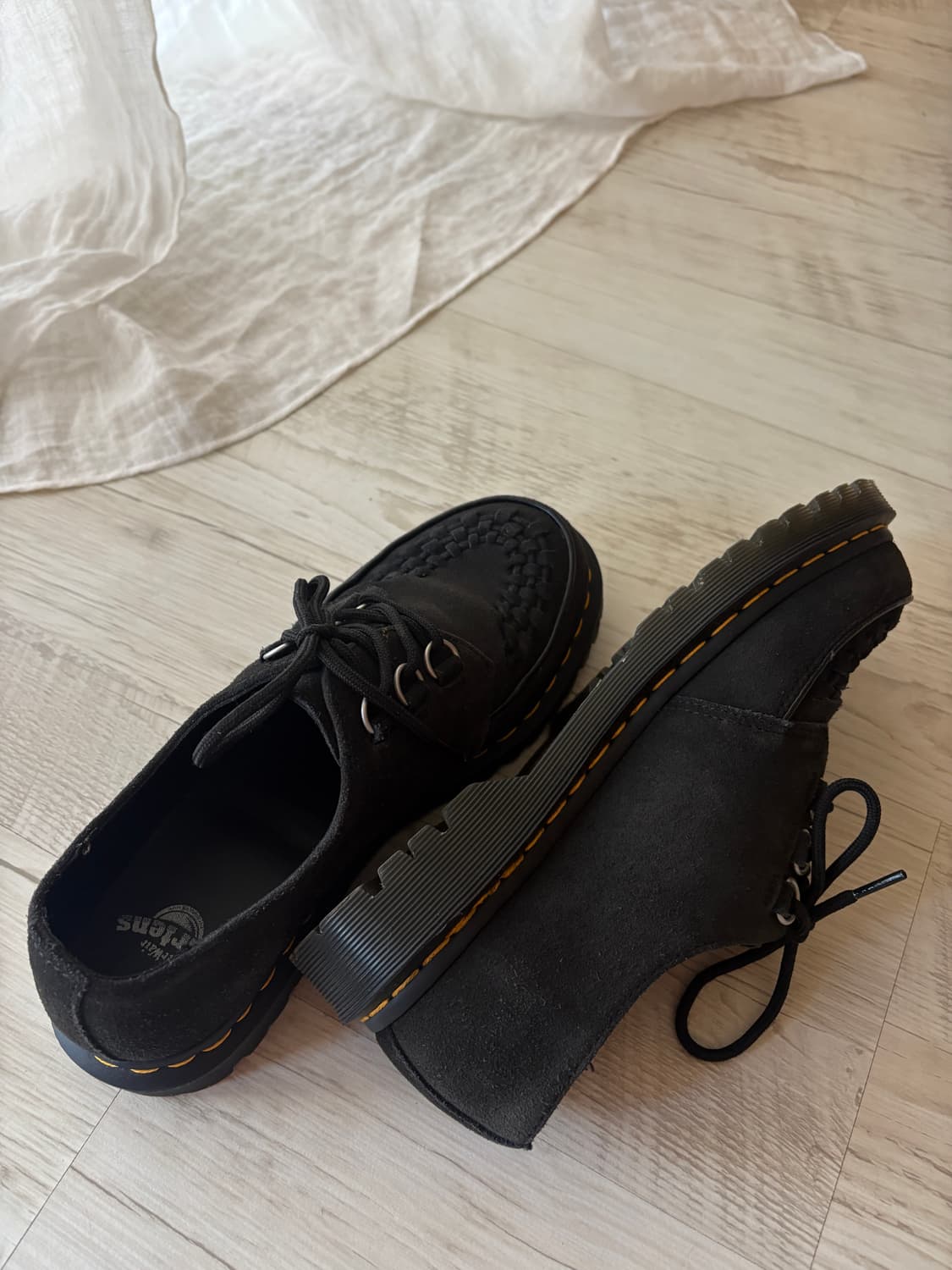 닥터마틴 램지 스웨이드 uk8 (270) 팝니다 상품이미지3