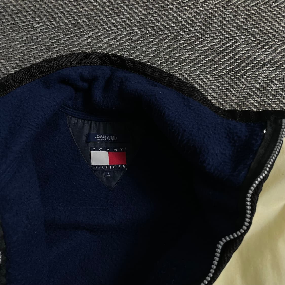 00s 타미힐피거 올드스쿨 빅로고 스티치 디테일 박시핏 점퍼 y 4282 상품이미지7