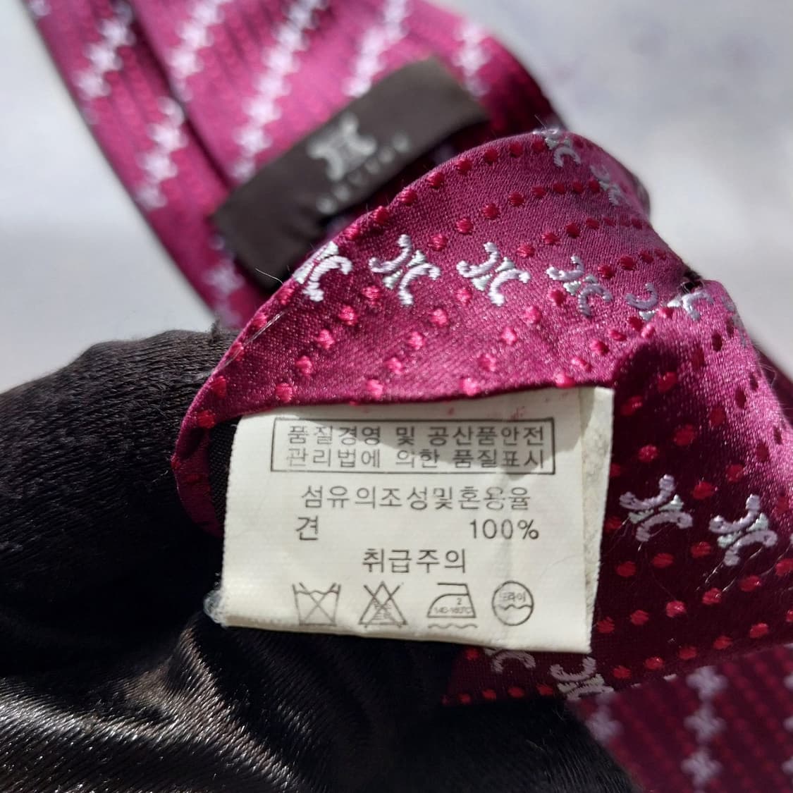 셀린느 실크 퍼플 트리오페 패턴 넥타이 9cm A+등급 K2158 상품이미지9