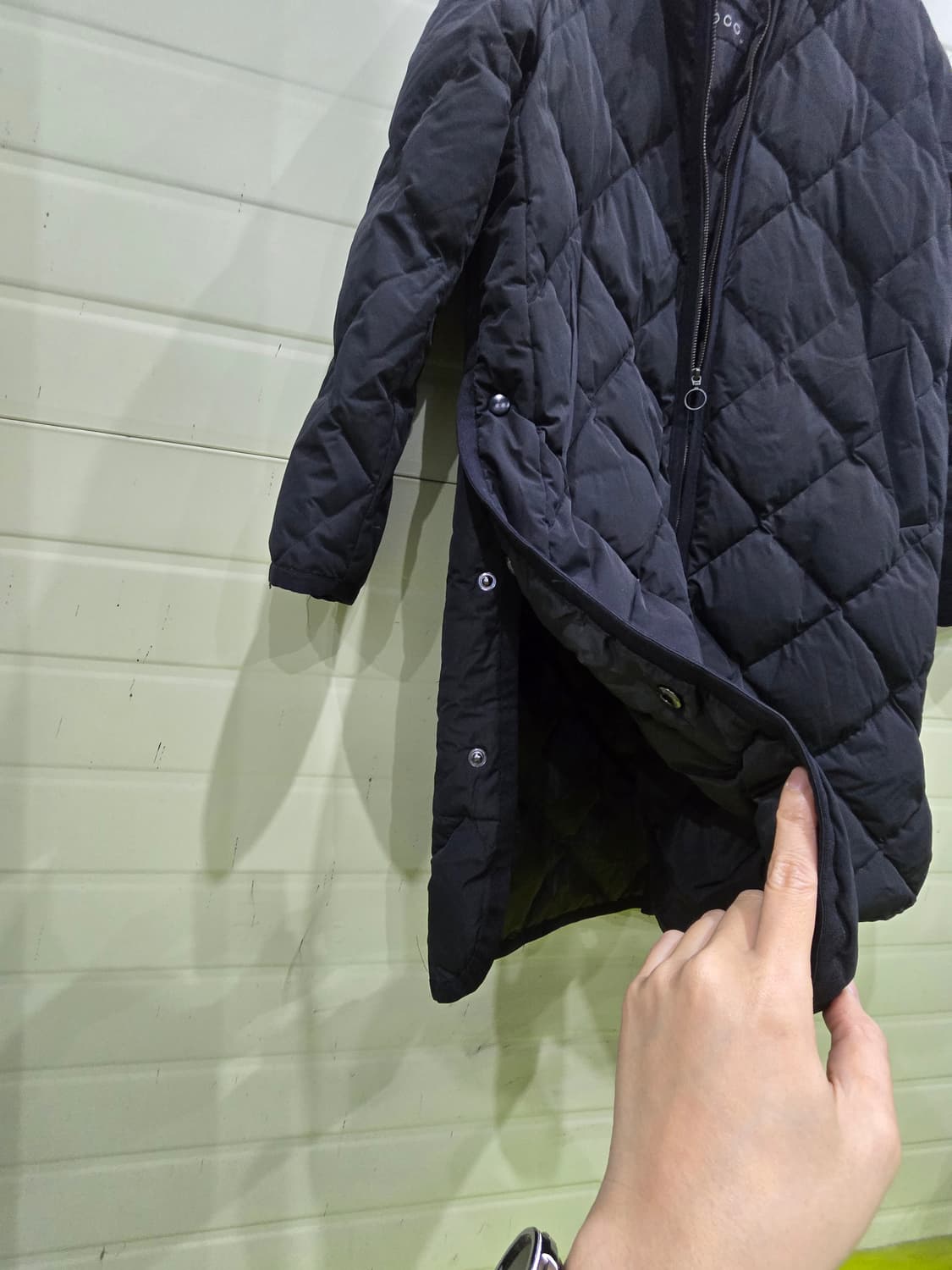 다이아 퀄팅 롱패딩 블랙 상품이미지4