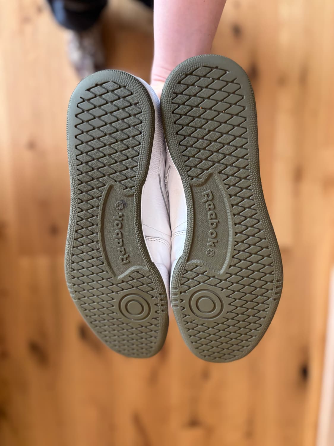 자운드 x 리복 클럽C 상품이미지3