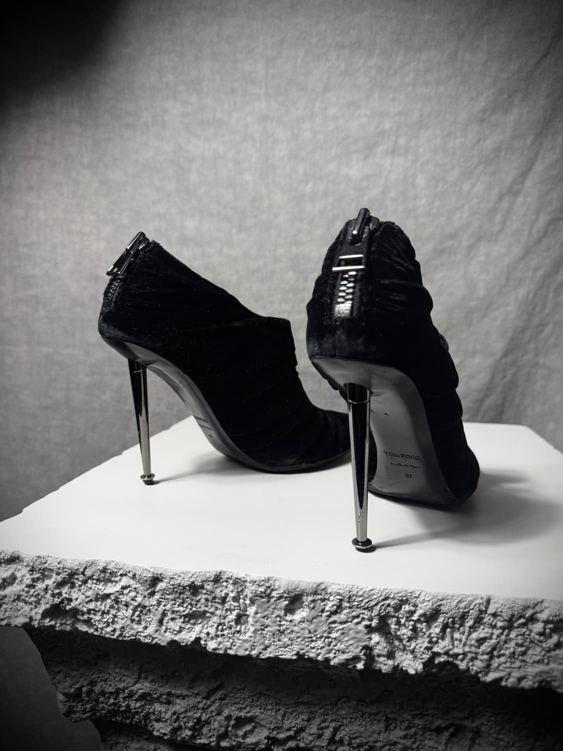 TOM FORD AW11 Ruched Velvet Ankle Boots  상품이미지7