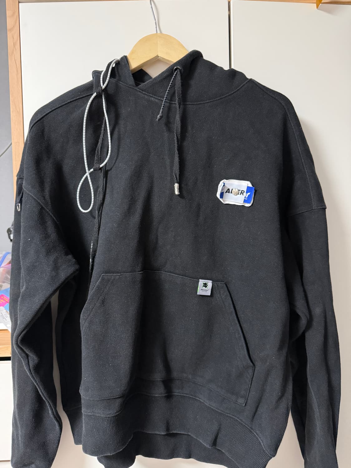 아더에러 리벳 후드 상품이미지1