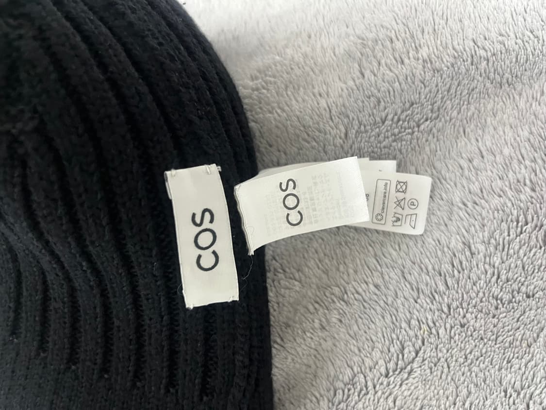 Cos 버킷햇 블랙  (M/L) 상품이미지2