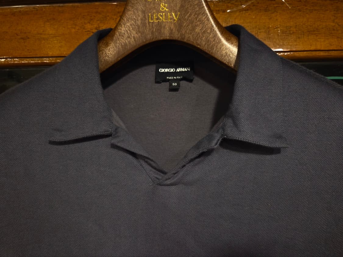 조르지오 아르마니 오픈칼라넥 티셔츠 상품이미지2