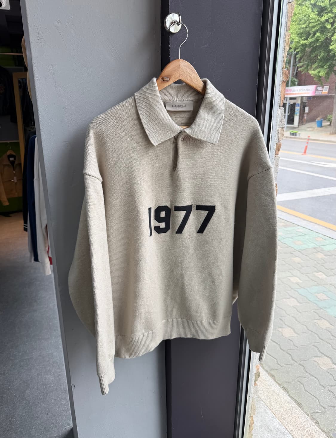 S/ 피어오브갓 에센셜 1977 카라 니트 상품이미지3