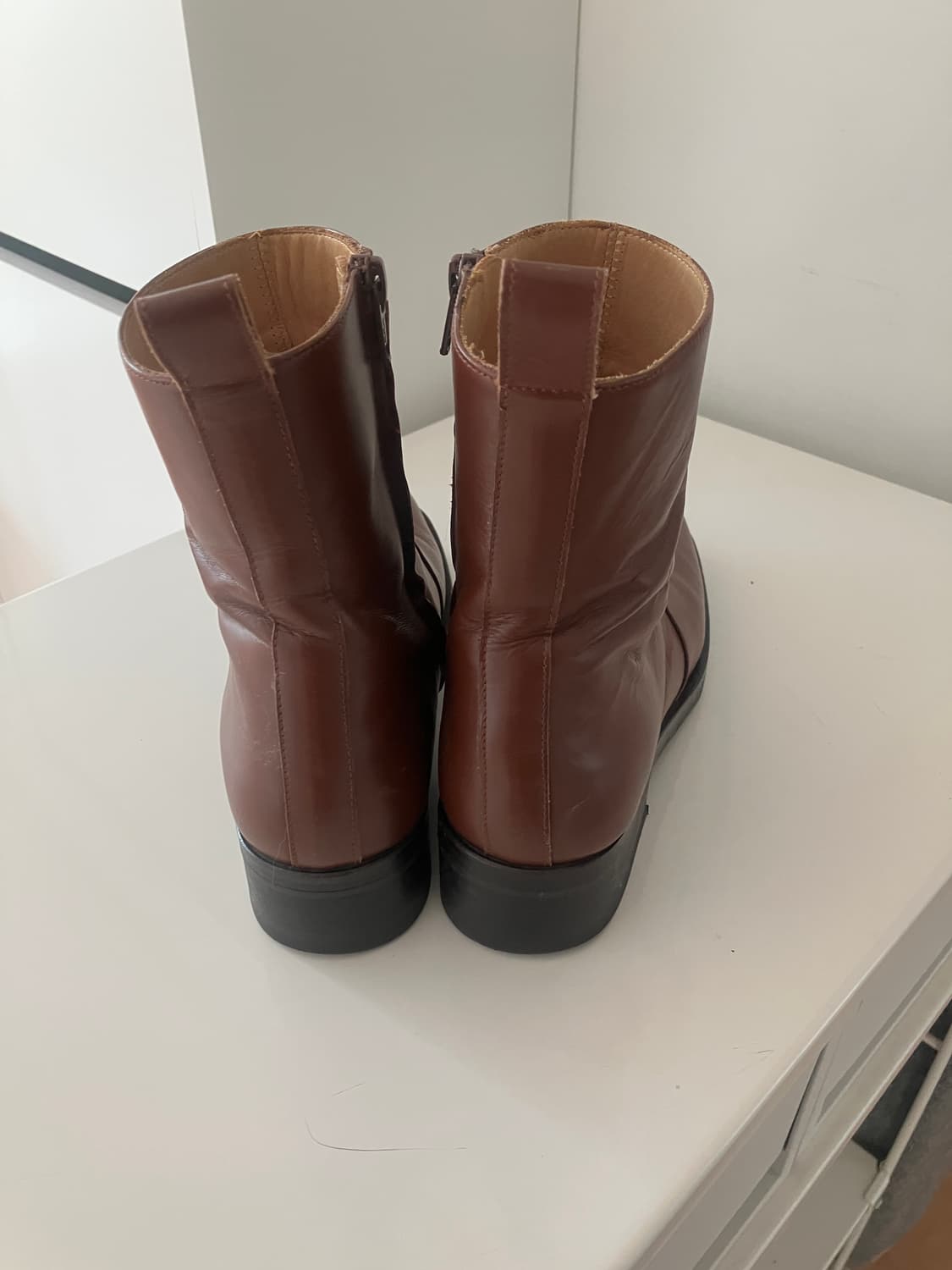 studio nicholson 스퀘어토 첼시 부츠 상품이미지5