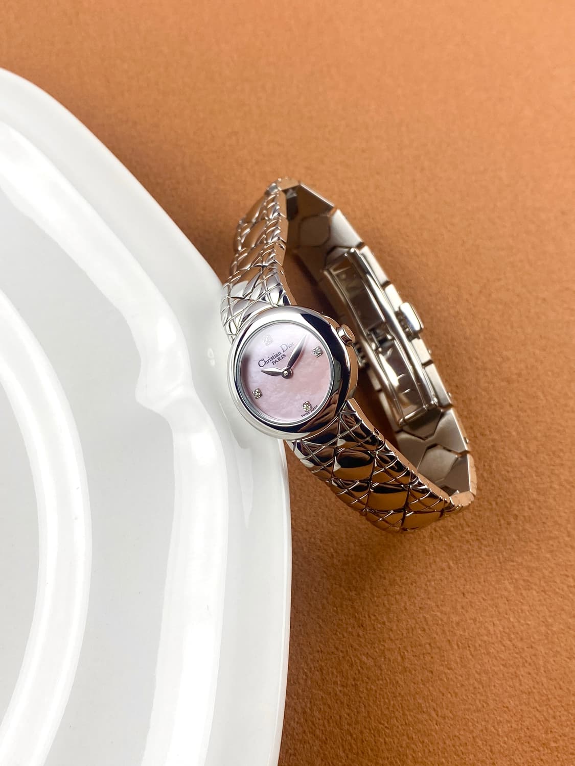 DIOR  Lady leaf 4P pink shell mini watch 상품이미지1