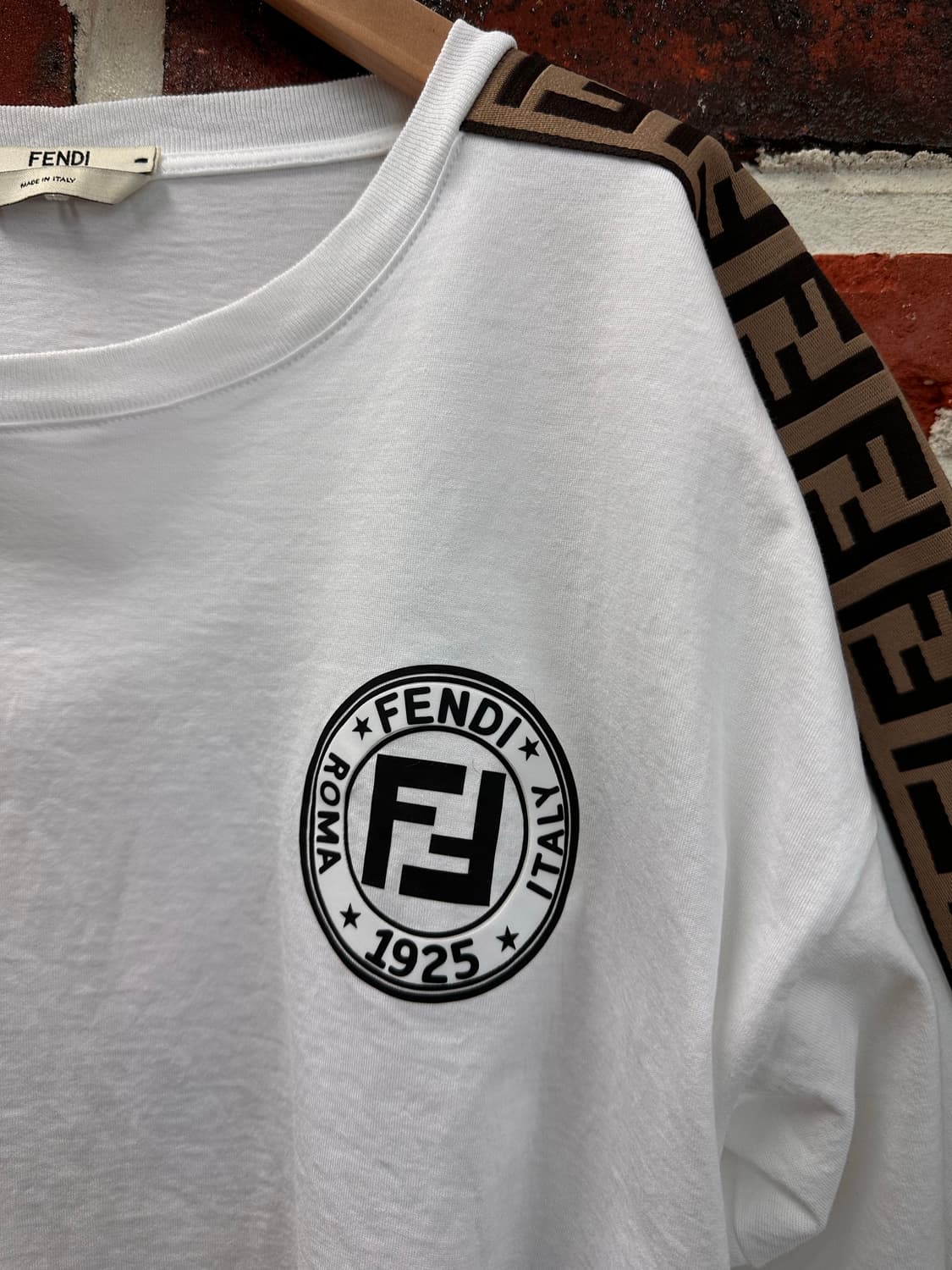 (S)펜디 FF로고 라이닝 크롭 반팔티 상품이미지3