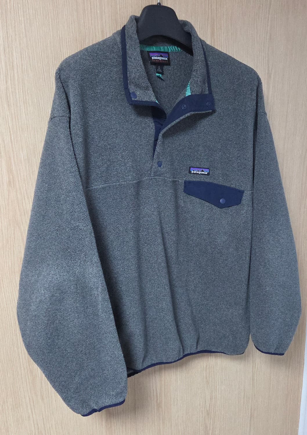 (착샷) 파타고니아 신칠라 니켈 그레이  상품이미지2