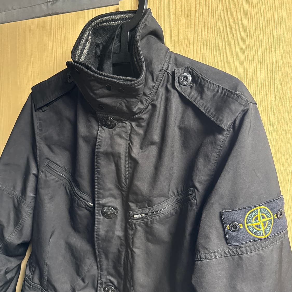 [M] 스톤아일랜드 견장 필드자켓 M65 블랙 상품이미지2