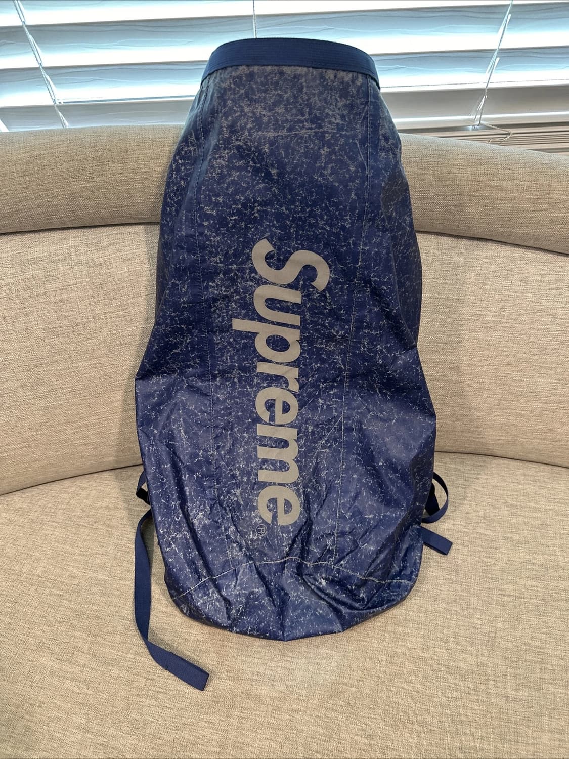 20FW 슈프림 워터프루프 리플렉티브 스페클 백팩 로얄 상품이미지1