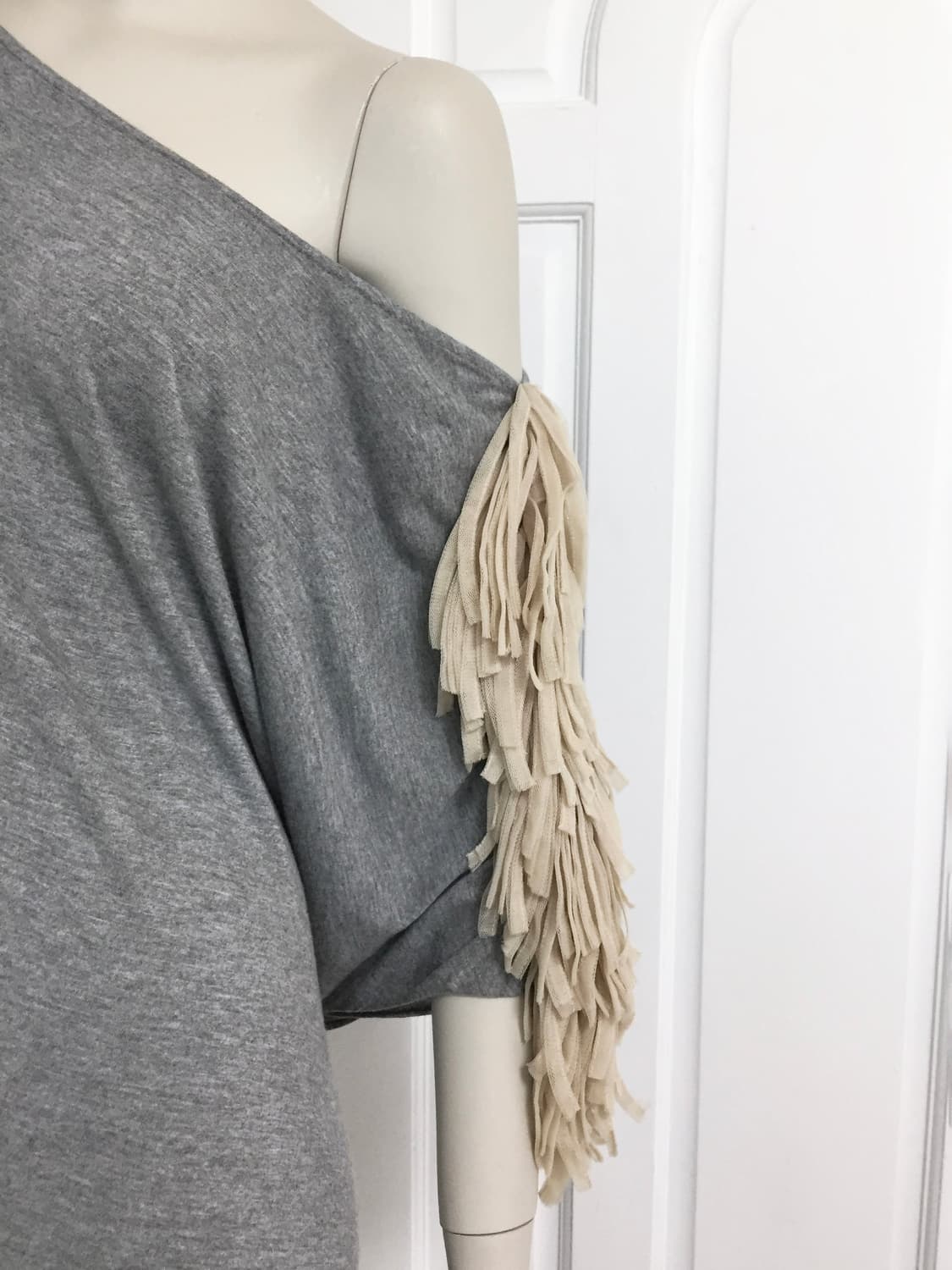 Gray Asymmetric Tassle Dress  상품이미지4