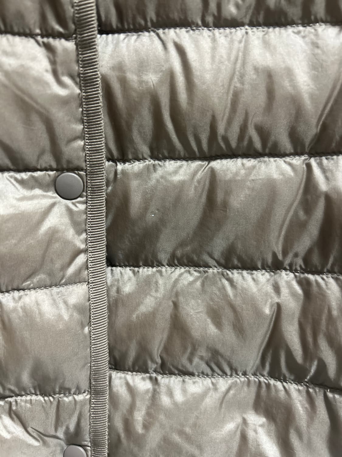 유니클로 경량패딩조끼 여성 XL 상품이미지5