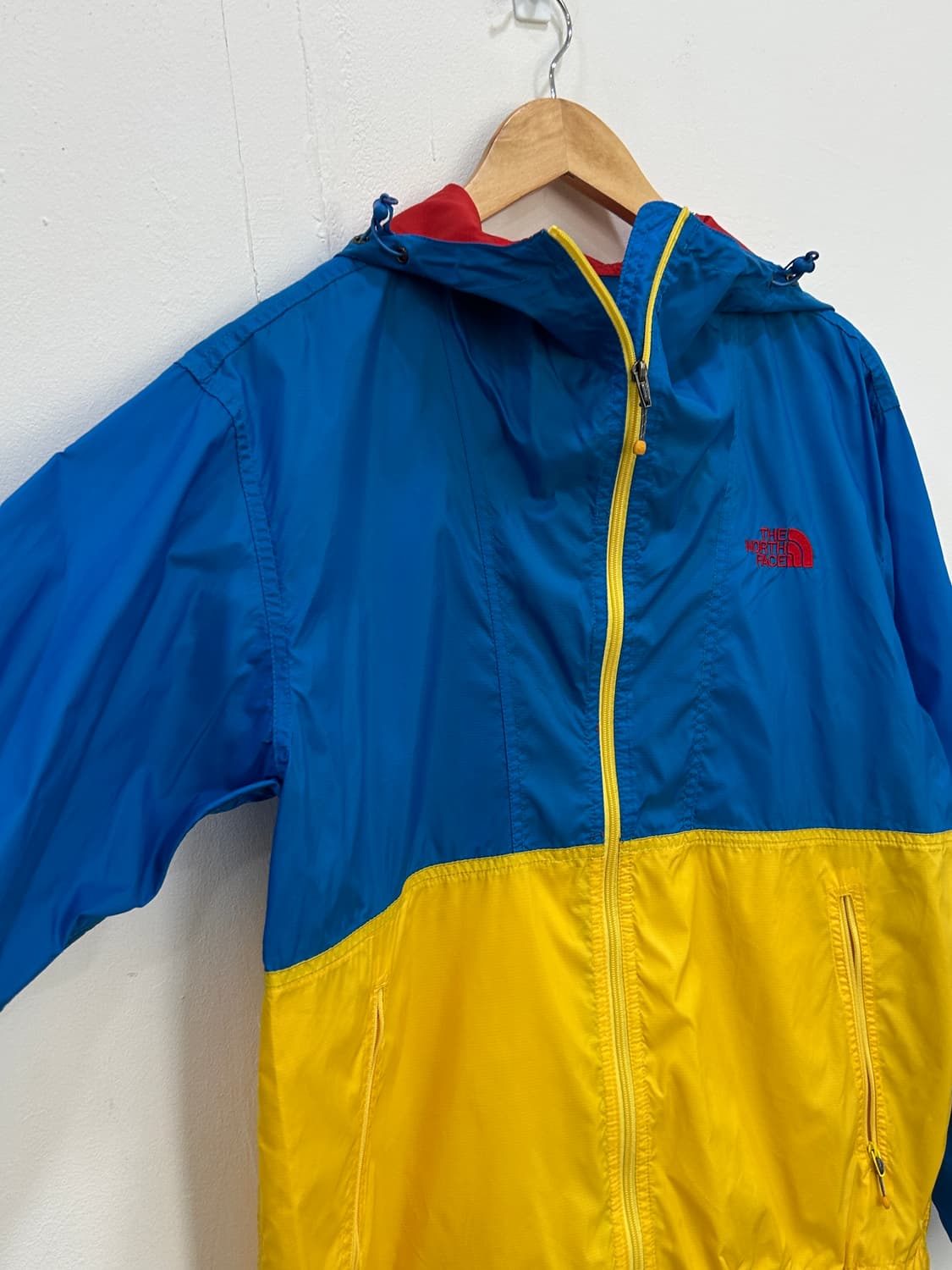 노스페이스 경량 바람막이 후드 집업 자켓 L 상품이미지3