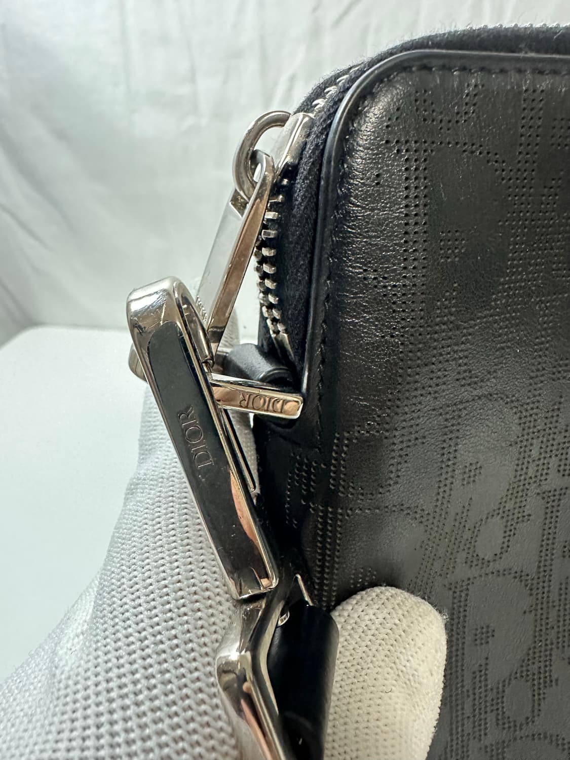 디올 갤럭시 트라이앵글 클러치 (OS) 상품이미지5