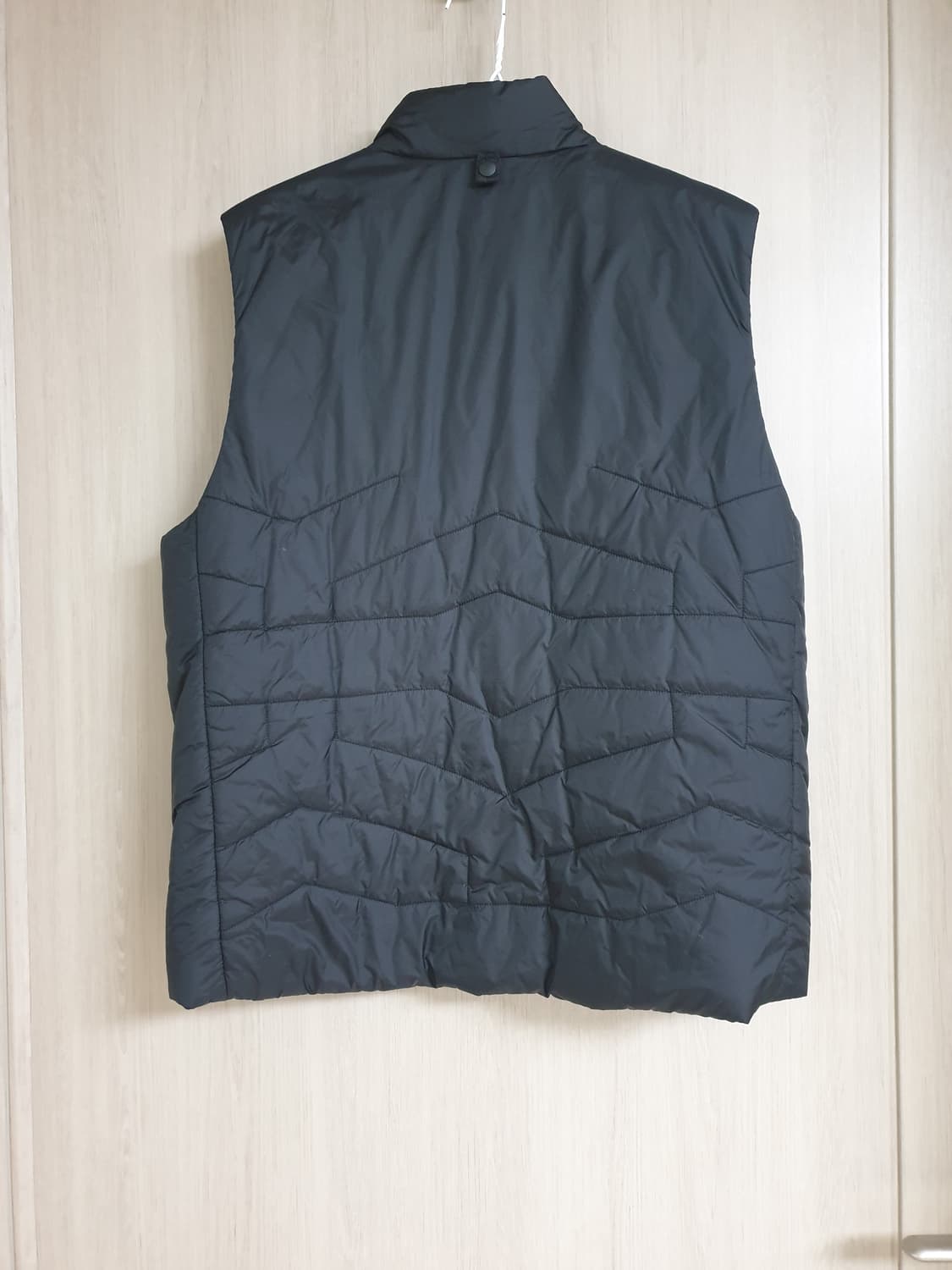 데상트 조끼 상품이미지2