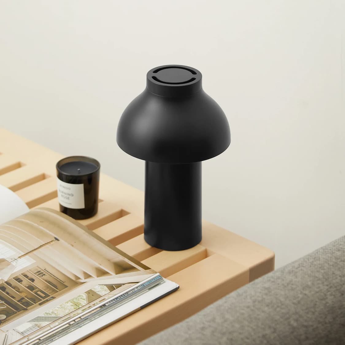 [미드센추리] HAY 포터블 무선 테이블 조명 램프 블랙 상품이미지6