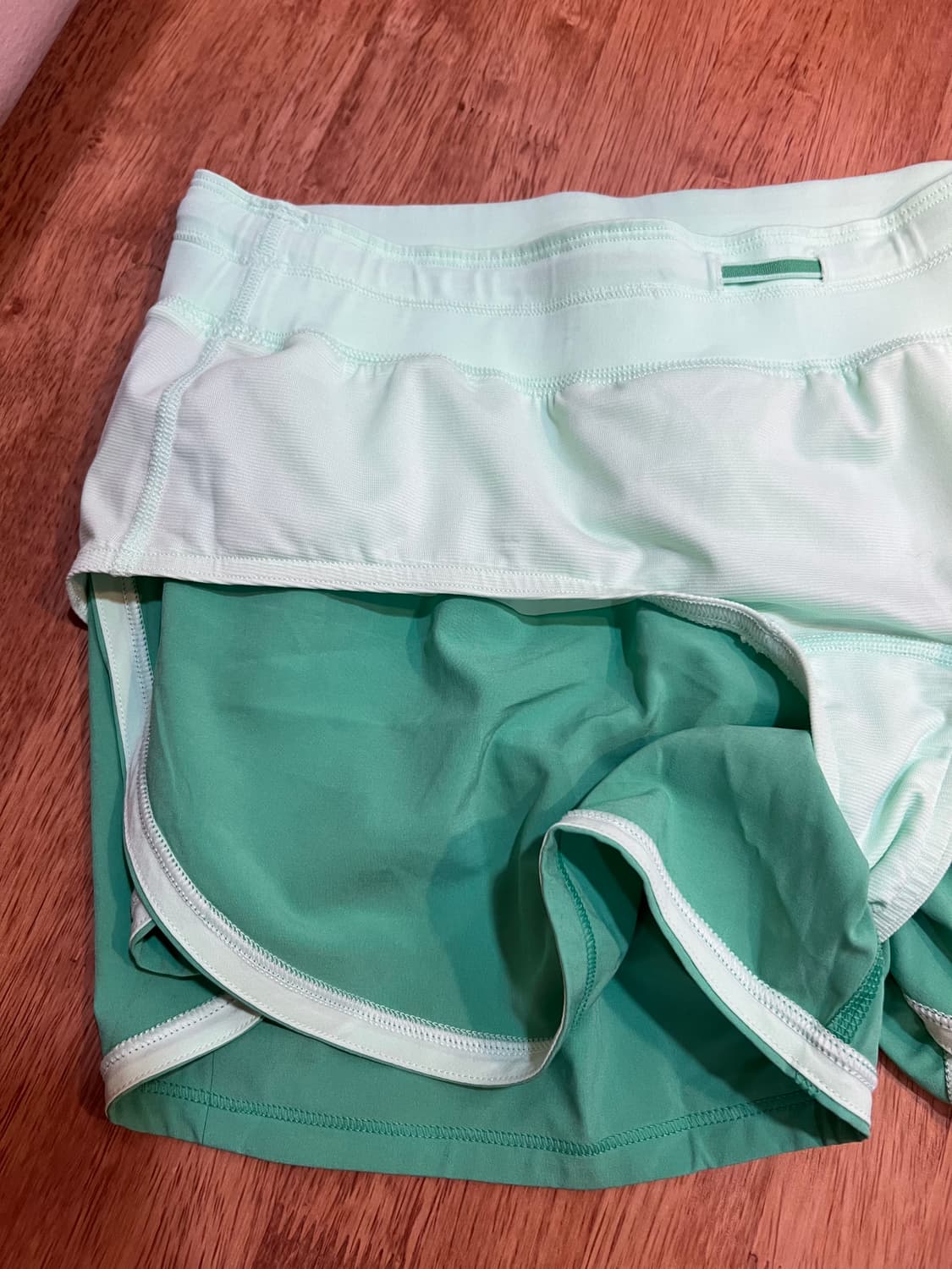 룰루레몬 여성 그린 런닝쇼츠 런닝팬츠 트레이닝바지 상품이미지5