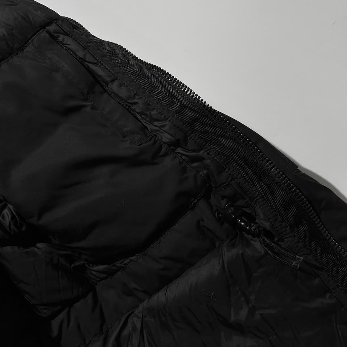 폴로 랄프로렌 캐나다군 IECS 덕다운 패딩 파카 블랙 상품이미지9