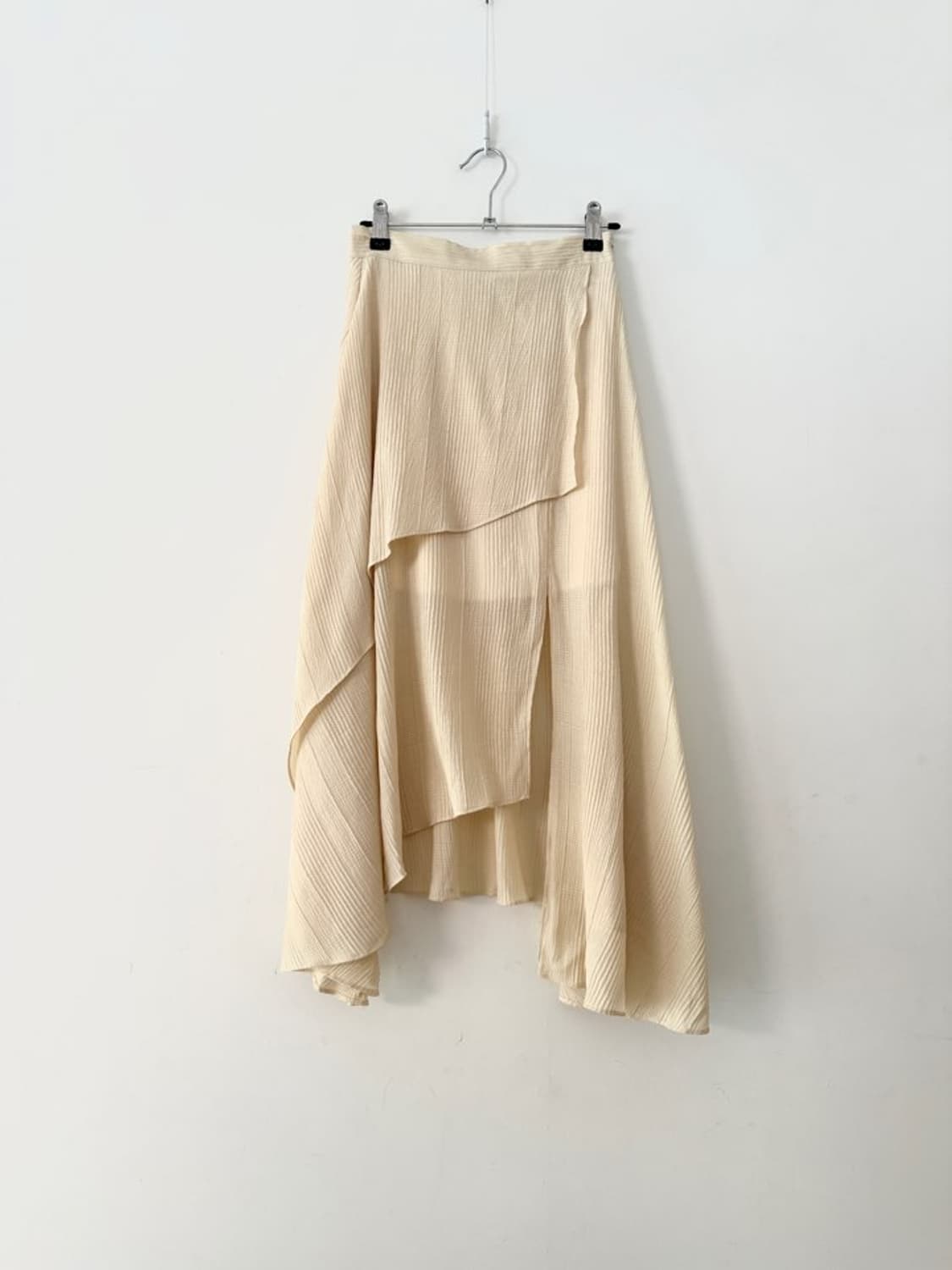 Asymmetric fly banding skirt  상품이미지1