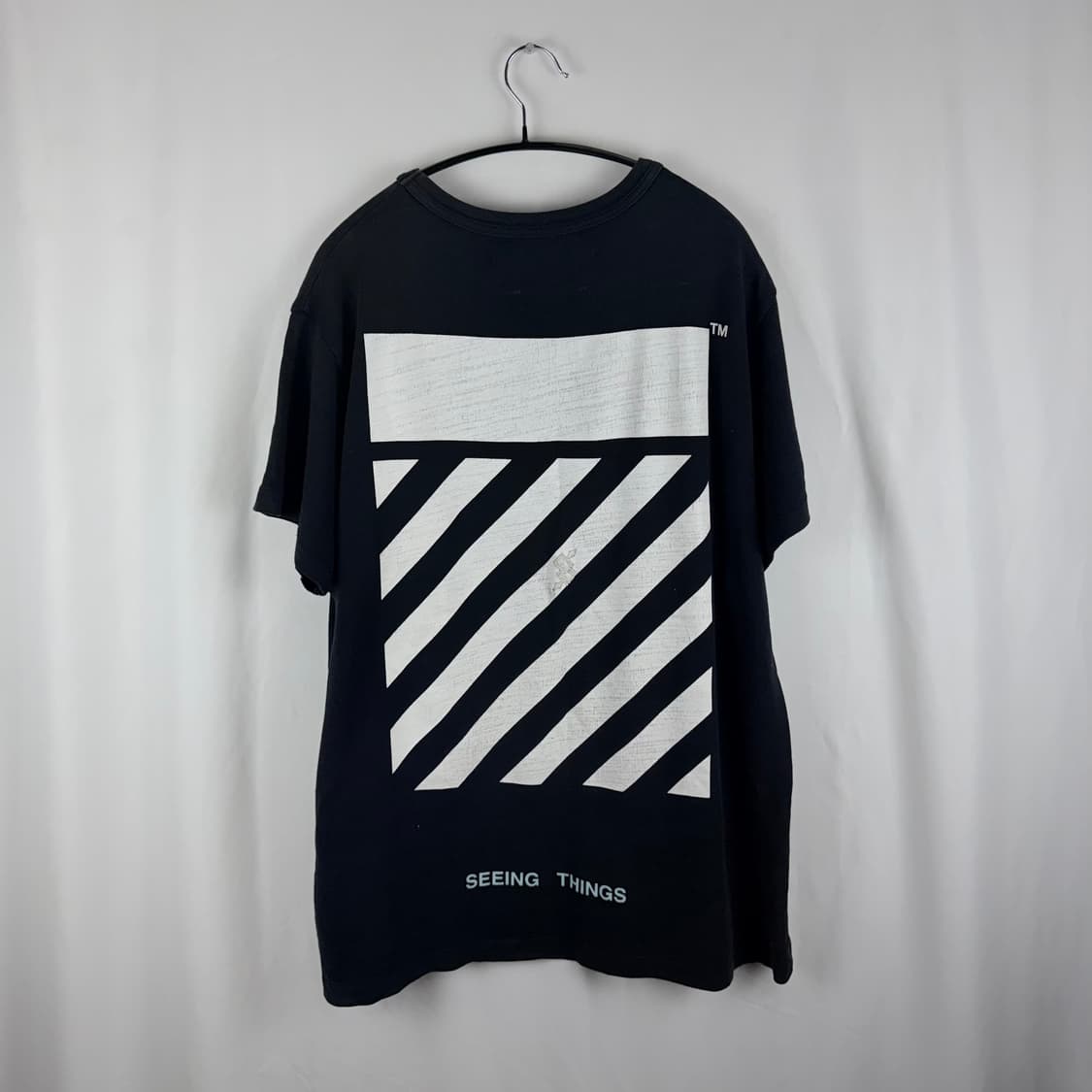 (S) 오프화이트 카라바지오 반팔 티 블랙 상품이미지5