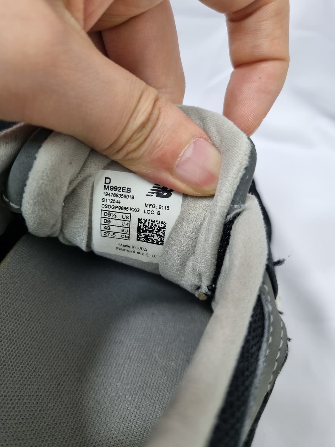 275 뉴발란스 992 USA 블랙 그레이 스니커즈 상품이미지7