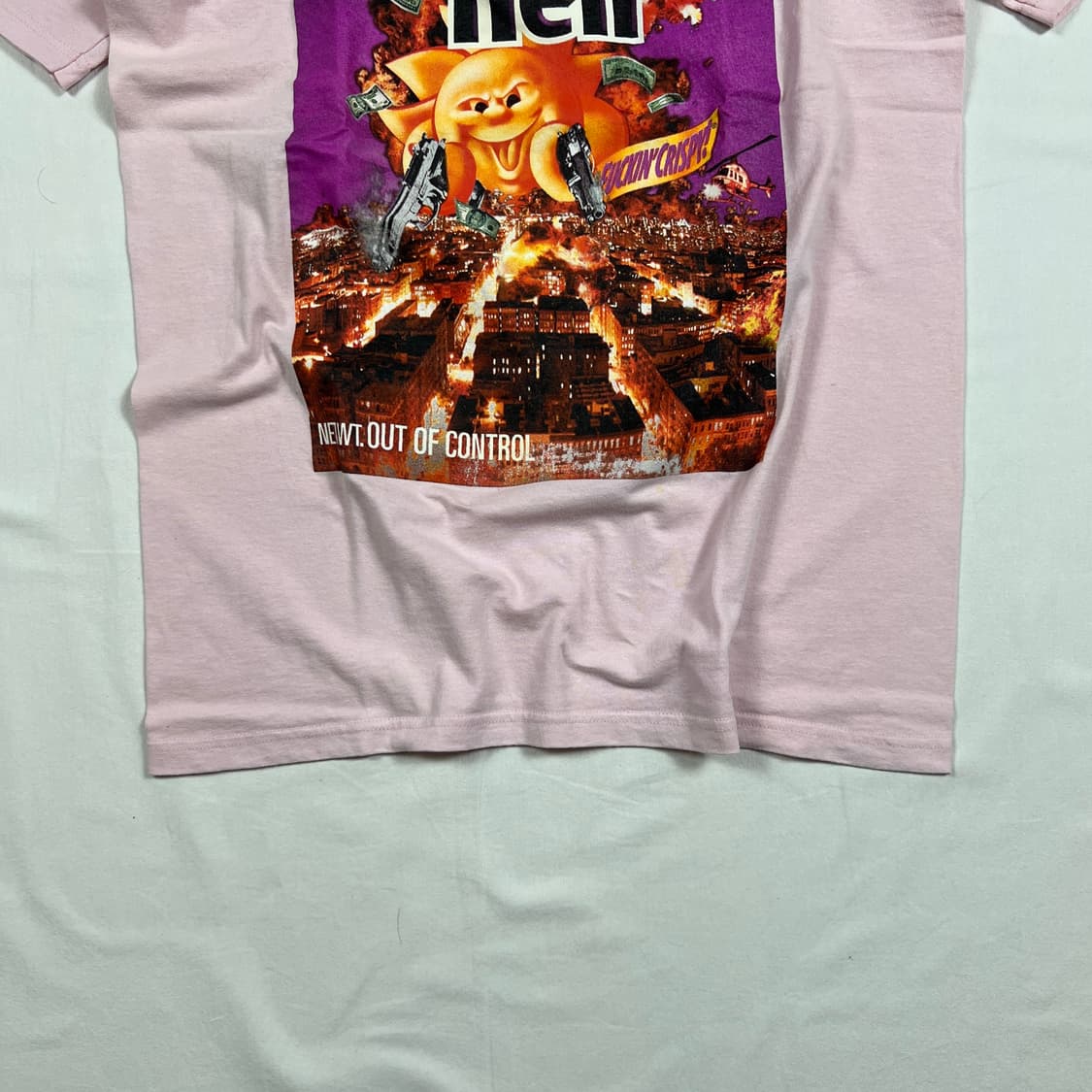 2005년도 슈프림 raisin hell 그래픽 반팔티 상품이미지4